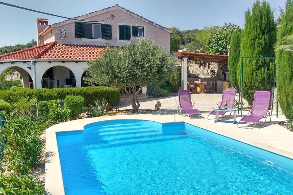 Charming Villa Nika With The Pool スペタル エクステリア 写真
